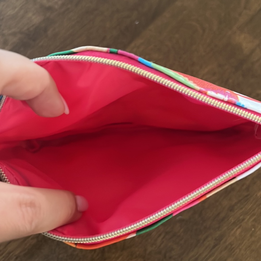 Makeup Bag - Picture 2 of 2